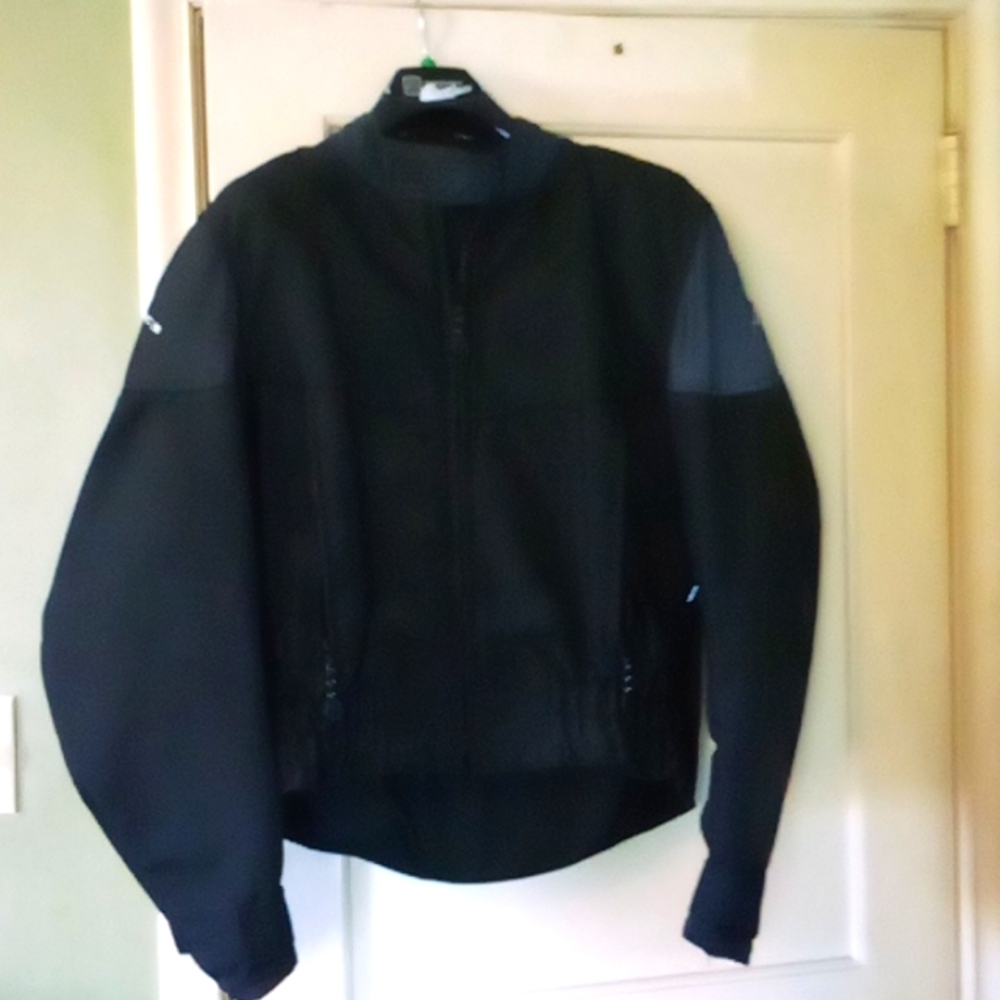 Body Armour Ultra ballistics jacket EUC Size 44 high quality removable plate